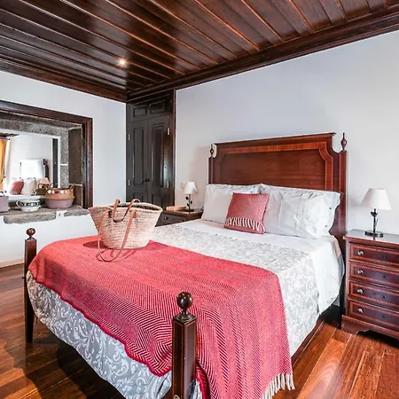 Hébergement de vacances Casa Da Torre - Natureza, Cultura E Aventura No Norte De Portugal *