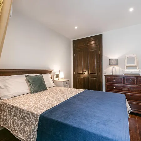 Semesterbostad Casa Da Torre - Natureza, Cultura E Aventura No Norte De Portugal *