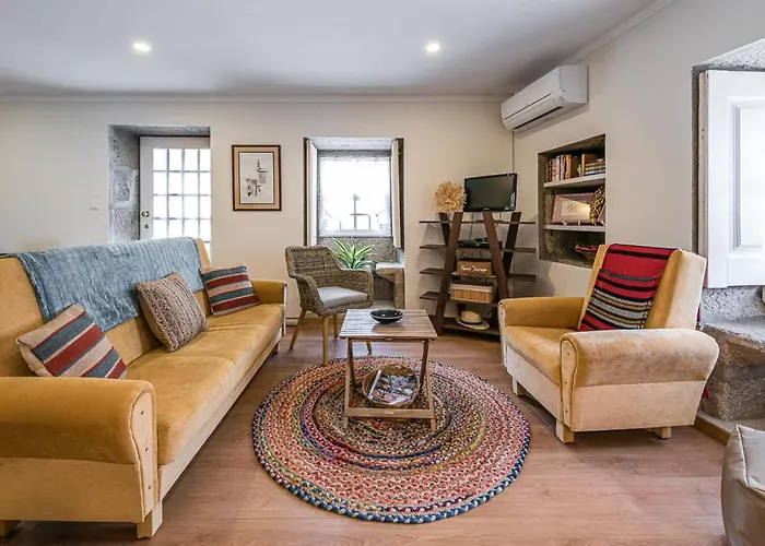 בית נופש Charming Surrounded By Nature With Panoramic Views In North Portugal קאבקסיירס דה באסטו