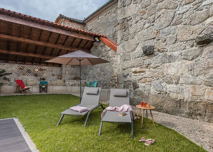 別荘 Charming Surrounded By Nature And Panoramic Views North Portugal カベセイラス・デ・バスト