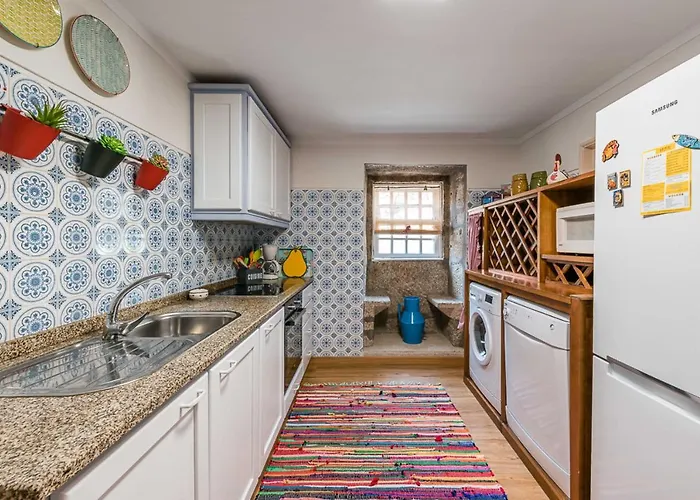 Prázdninový dům Charming Villa Surrounded By Nature With Panoramic Views In North Portugal *