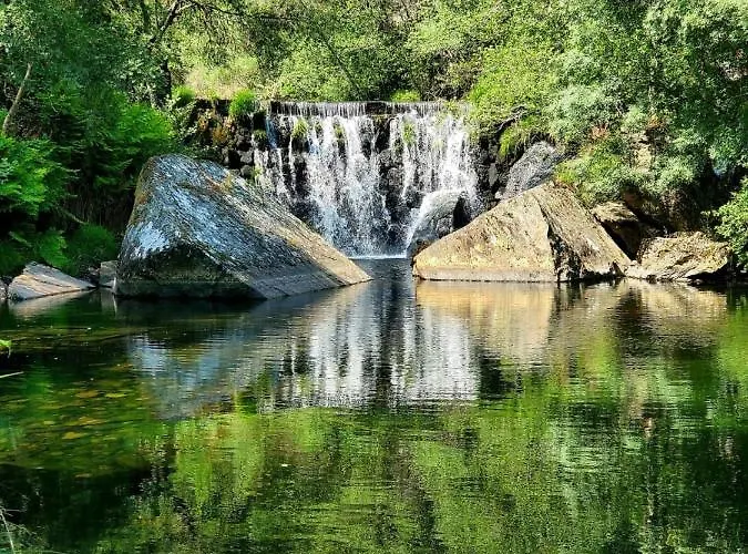 Charming Surrounded By Nature With Panoramic Views In North Portugal בית נופש *